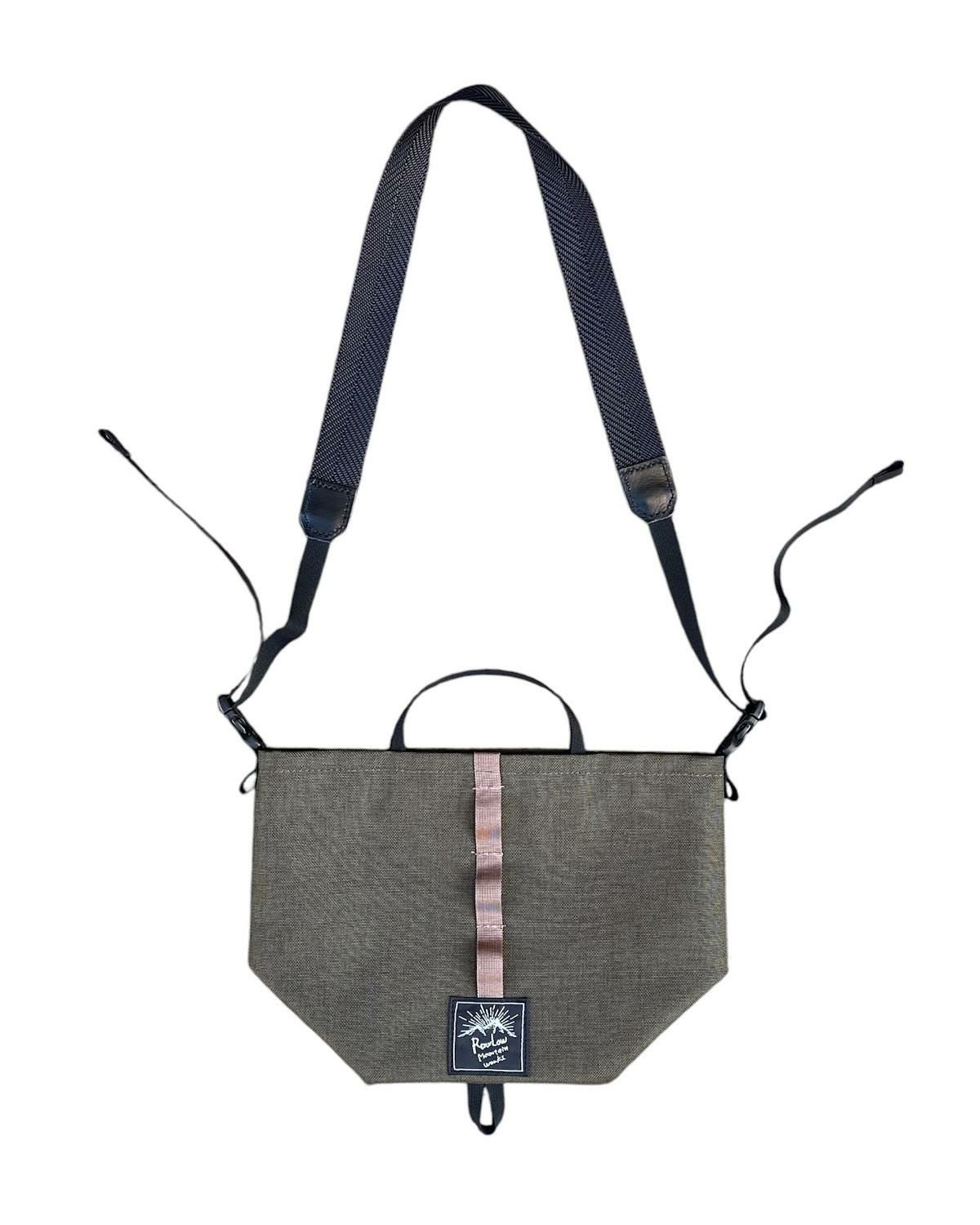 登山用品 RAWLOW MOUNTAIN WORKS Tabichibi Tote RAWLOW MOUNTAIN WORKS Tabitibi Tote X-Pac