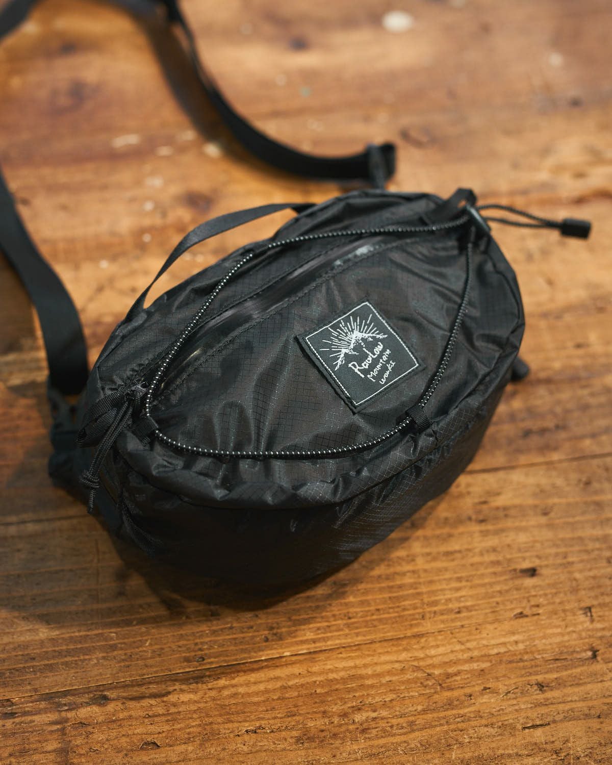 RawLow Mountain Works / Nuts Pack Black Brick Edition｜ロウロウ