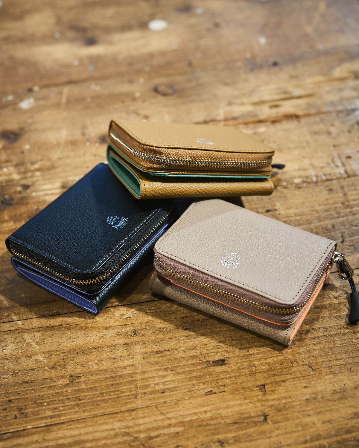RawLow Mountain Works ヒラリー ウォレット 01 RAWLOW MOUNTAIN WORKS Hillary Wallet 01（三つ折）