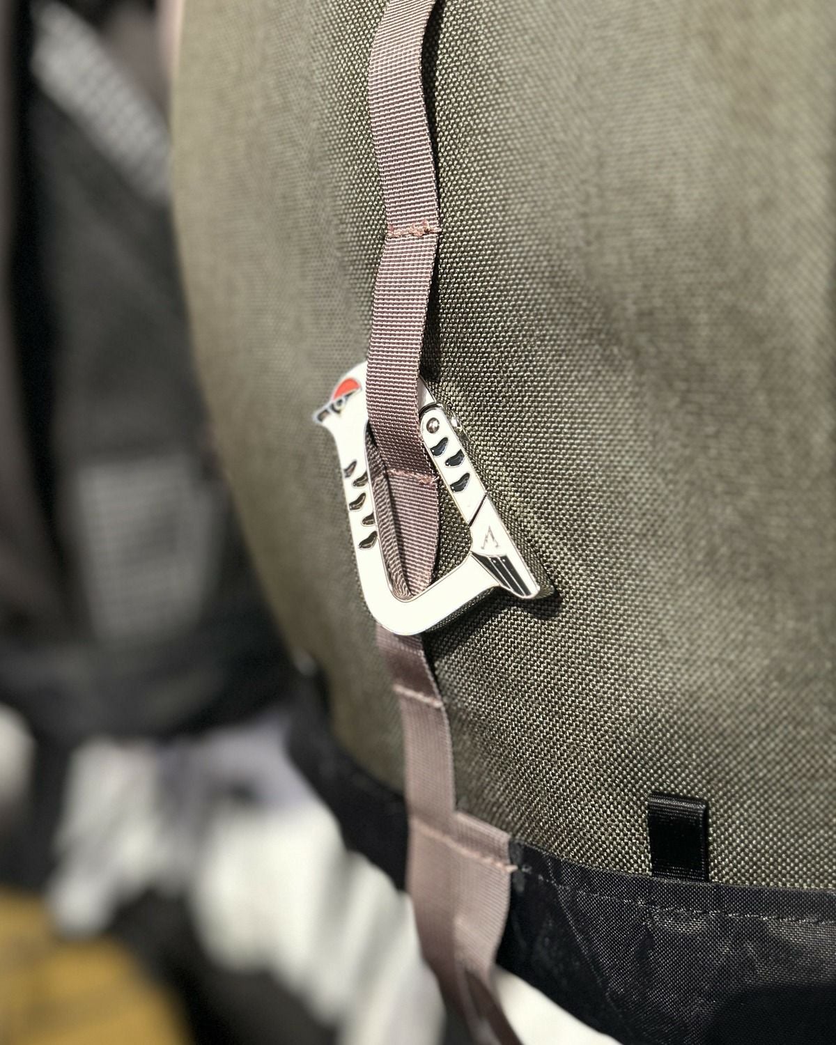 Yamasanka / 山鳥のカラビナ｜ヤマサンカの通販 - BLACK BRICK