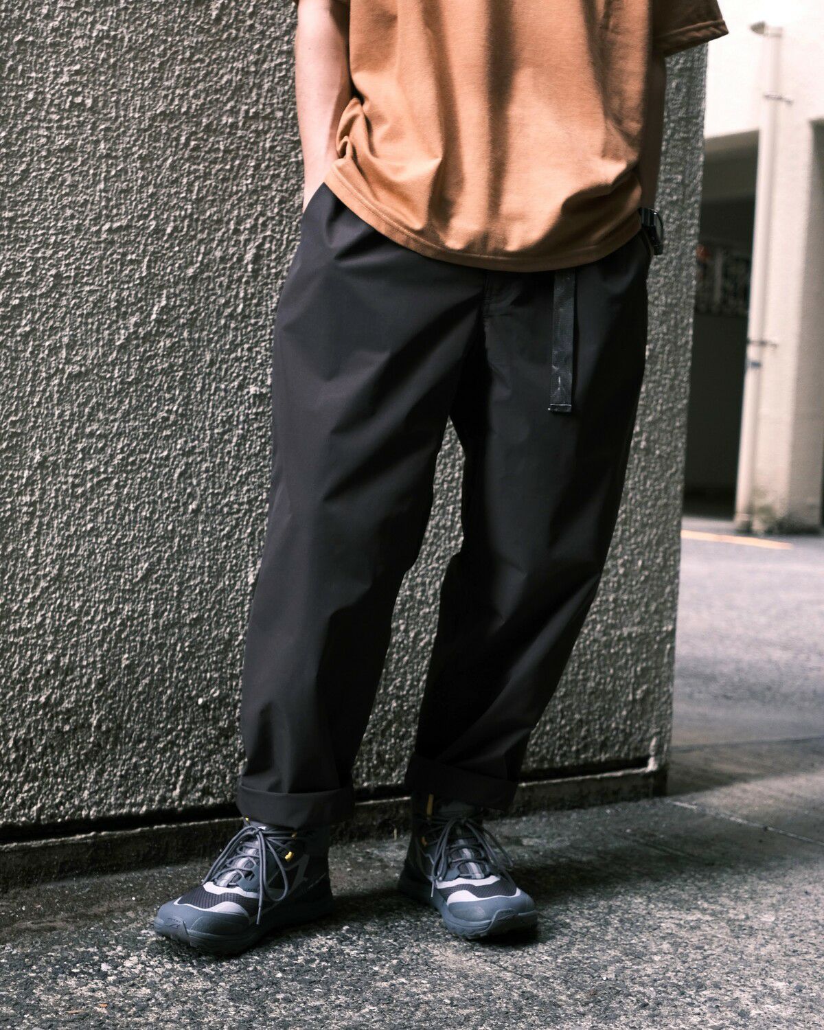 LUXARNPLUS 黒 パンツ XXXXXSENSE / URBAN CLIMBING PANTS｜エックスセンスの通販 - BLACK BRICK