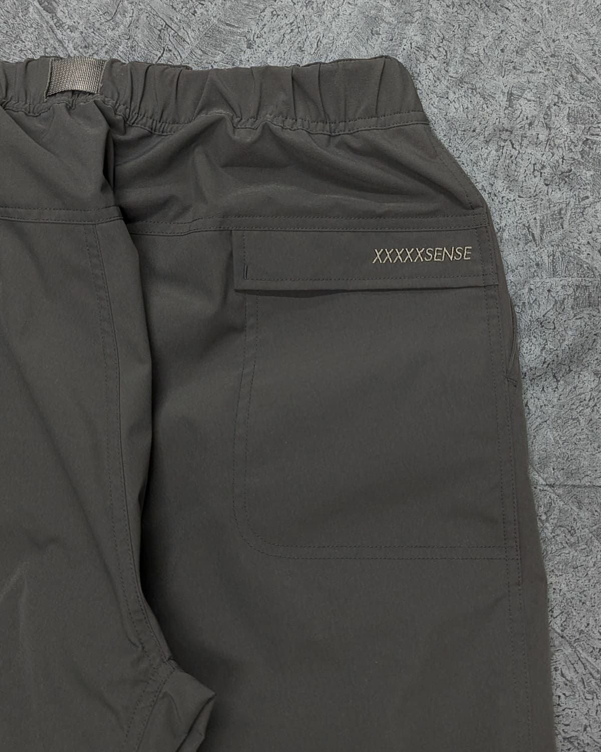XXXXXSENSE / URBAN CLIMBING PANTS｜エックスセンスの通販 - BLACK BRICK