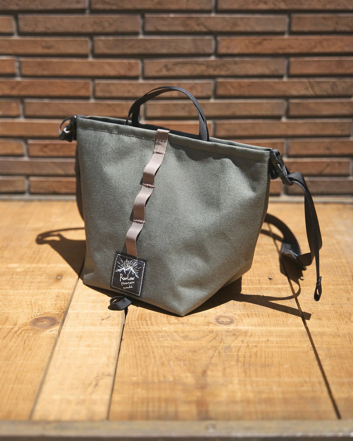 RawLow Mountain Works｜ロウロウマウンテンワークス - BLACK BRICK