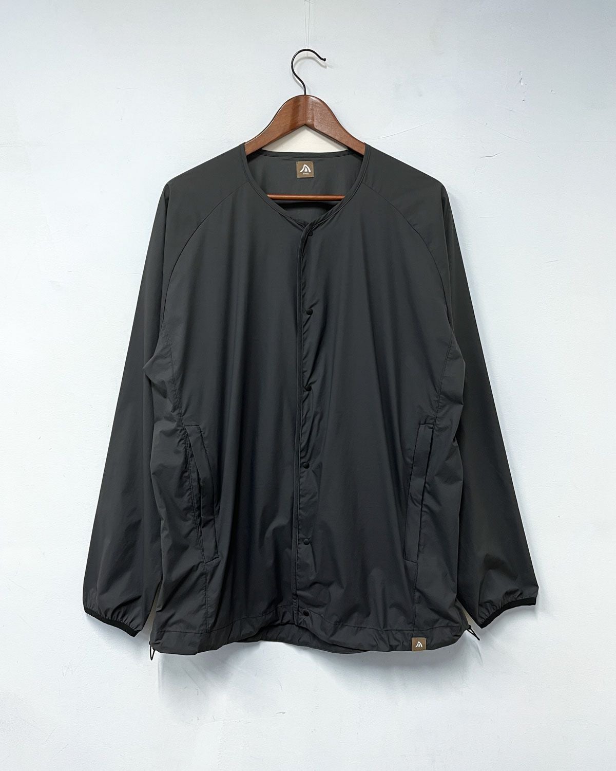 タグ付き未使用◼️レカッドLEk cud ジップアップノーカラーシアーブルゾン Nruc / LEVITT Light CARDIGAN ｜ヌルクの通販 - BLACK BRICK