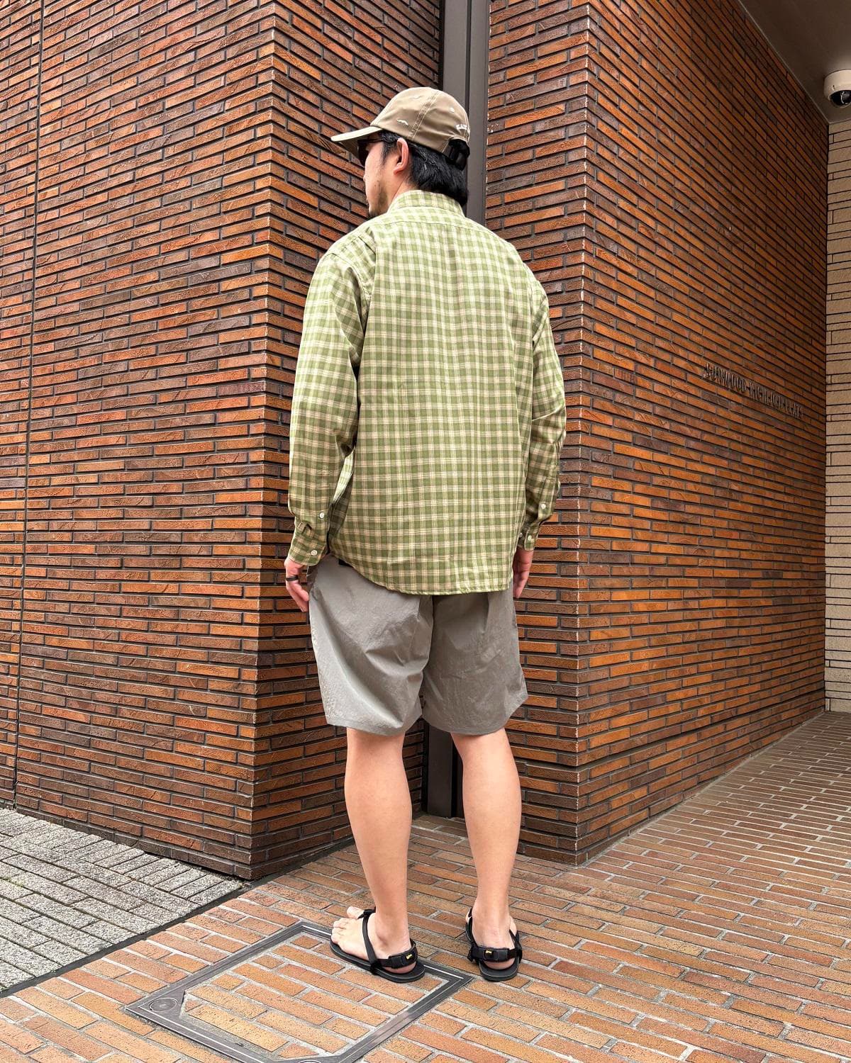 BROWN by 2-tacs /B35-S002 Wide collar｜ブラウンバイツータックスの