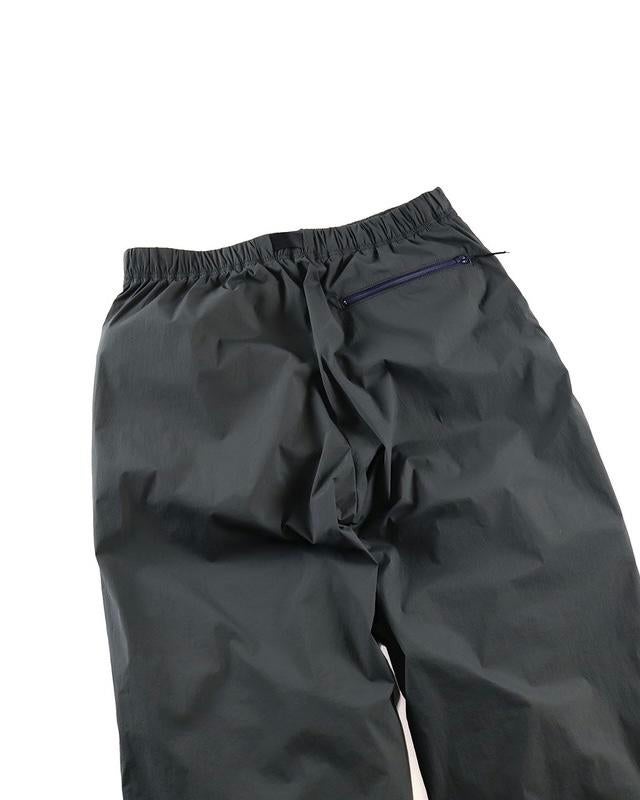 BROWN by 2-tacs /B35-P002 Knee tuck pants｜ブラウンバイツータック