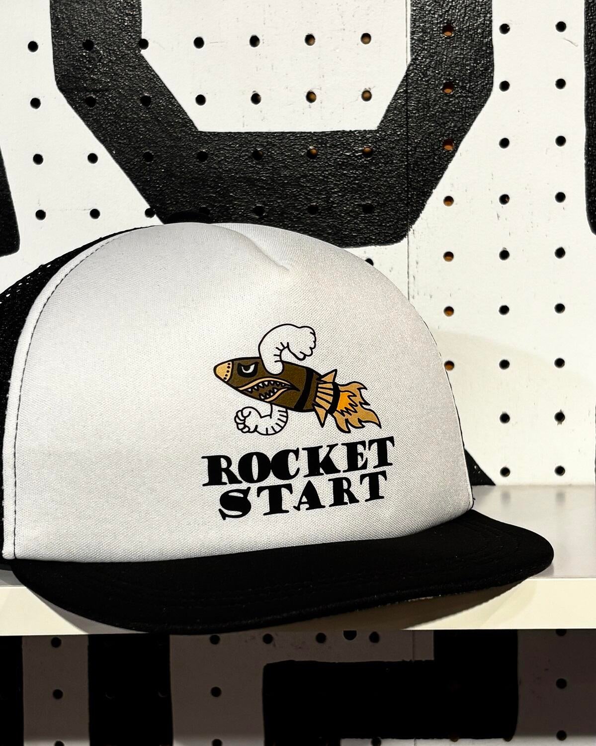 HUNGERKNOCK ORIGINALS / ロケットスタート トラッカーCAP｜ハンガー