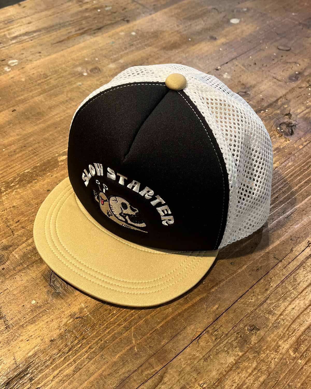 HUNGERKNOCK ORIGINALS / スロースターター トラッカーCAP｜ハンガー