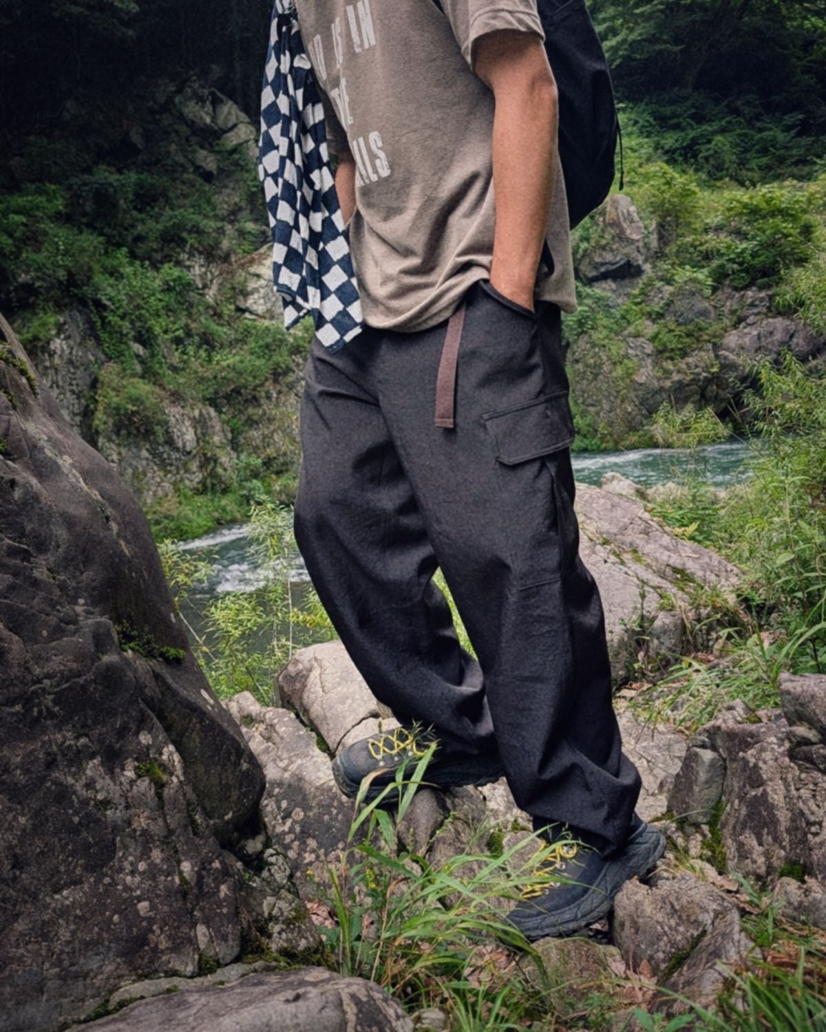 XXXXXSENSE / WIDE CARGO TROUSERS｜エックスセンスの通販 - BLACK BRICK